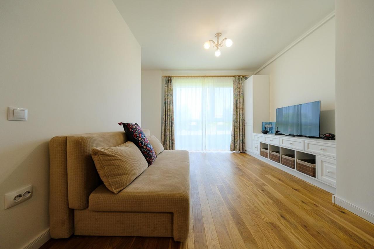 Grand Park Sapphire Iulius Mall Apartment